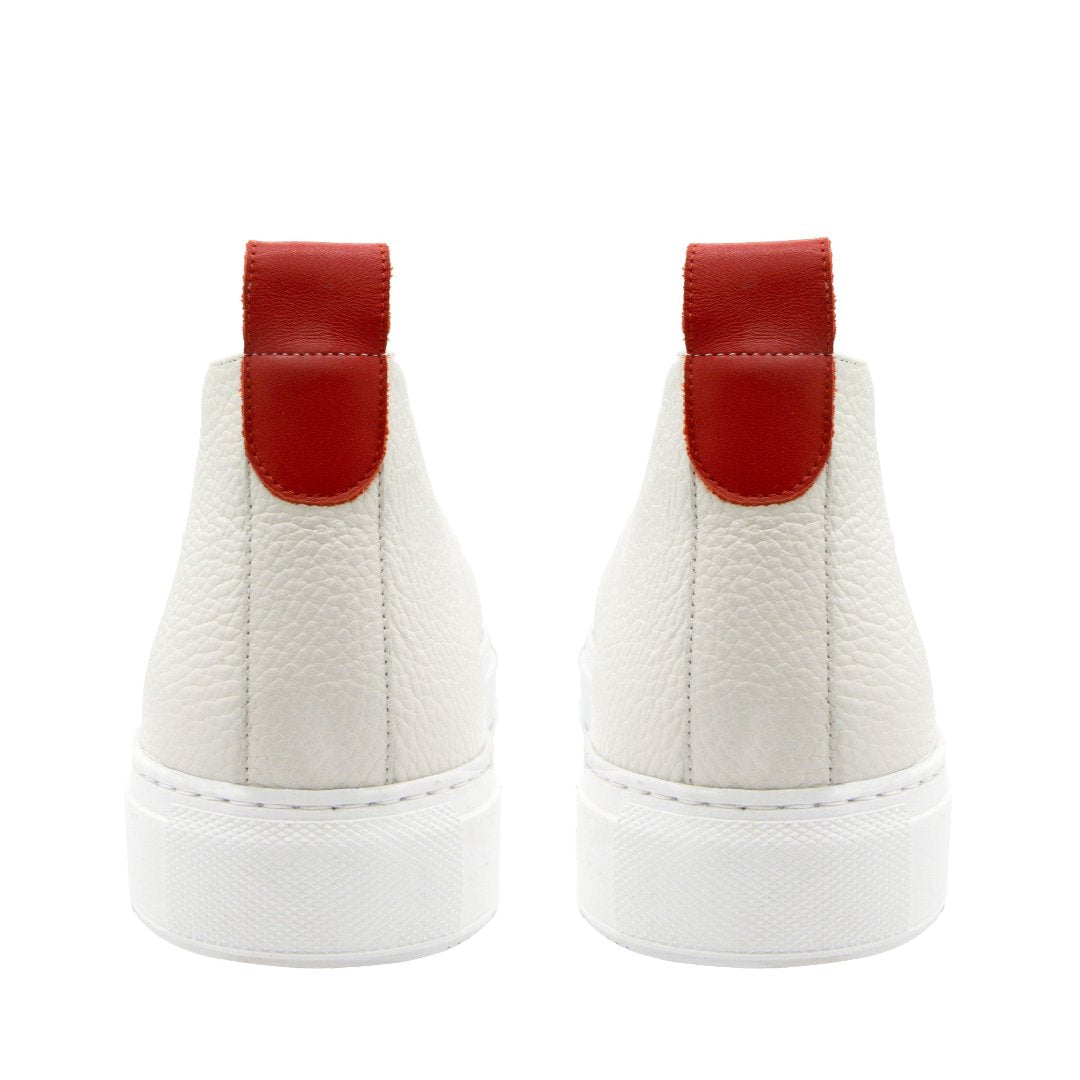 Men's White Pebbled Leather Chukka Sneaker