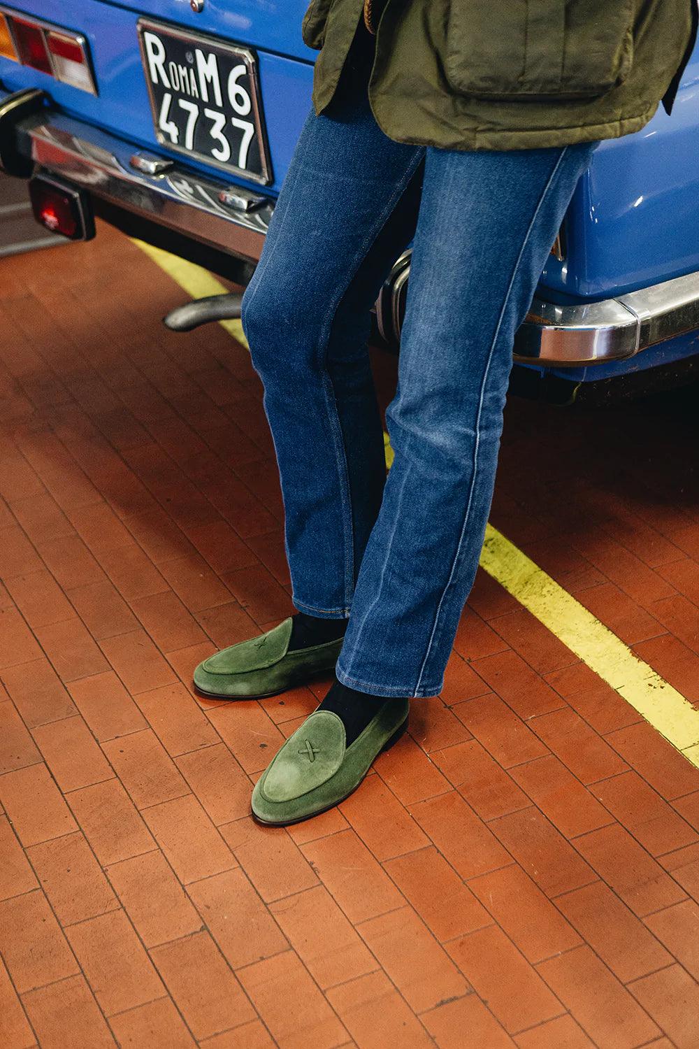 How to Wear Loafers With Jeans