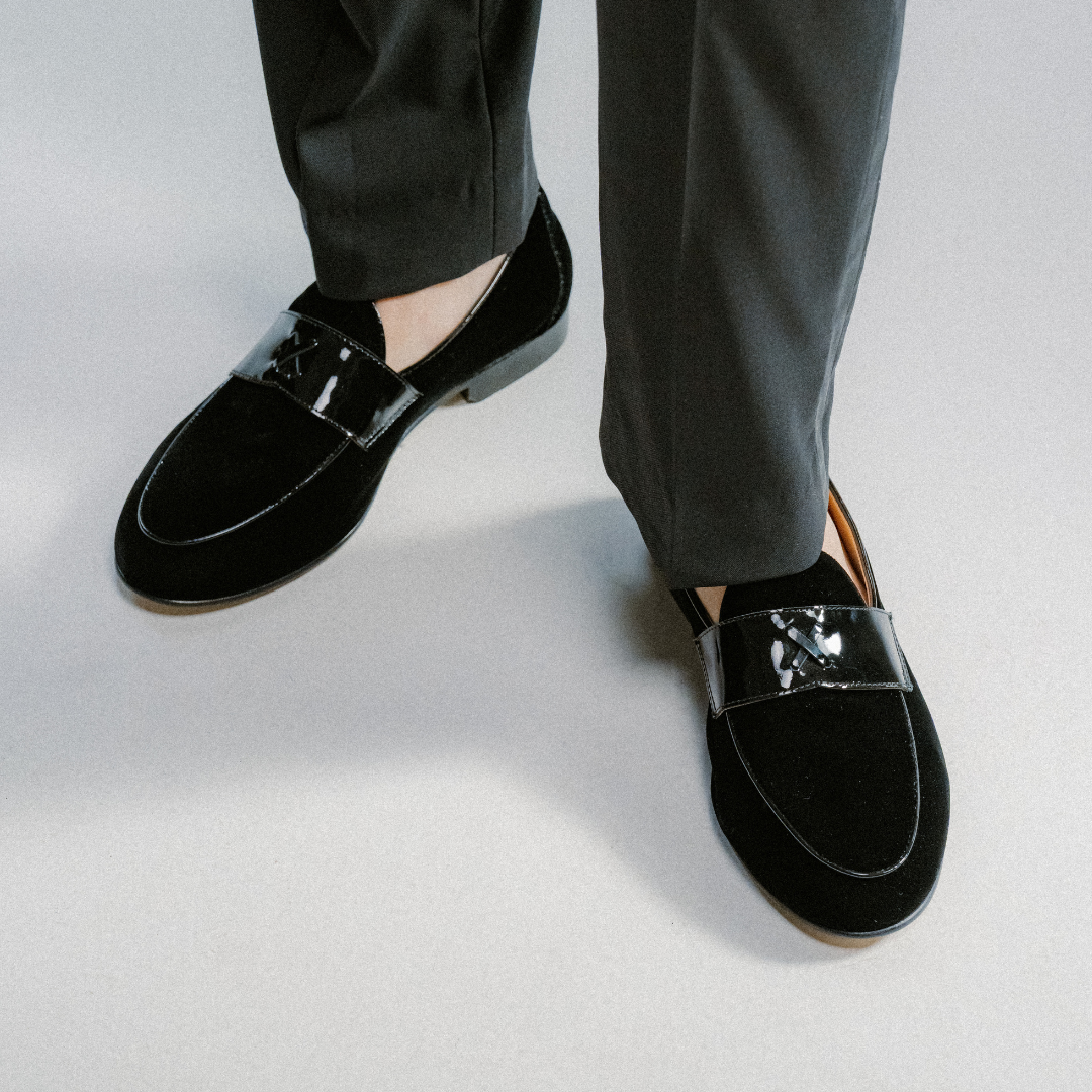 Men's Black Velvet Centesimo