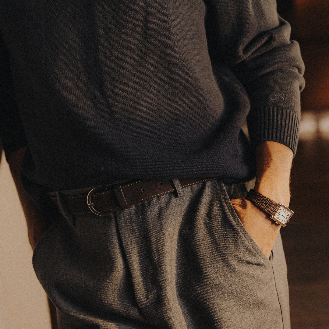 Classic Belt - Chocolate Suede