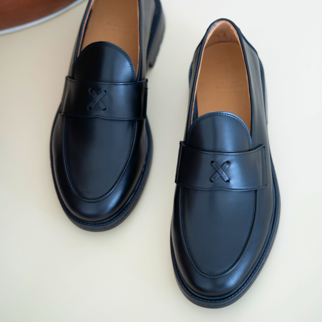 Men's Black Leather Lug Centesimo