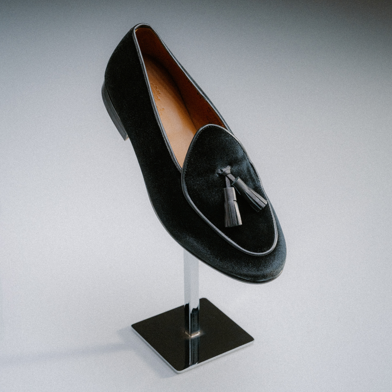 Men's Black Velvet Tassel Loafer