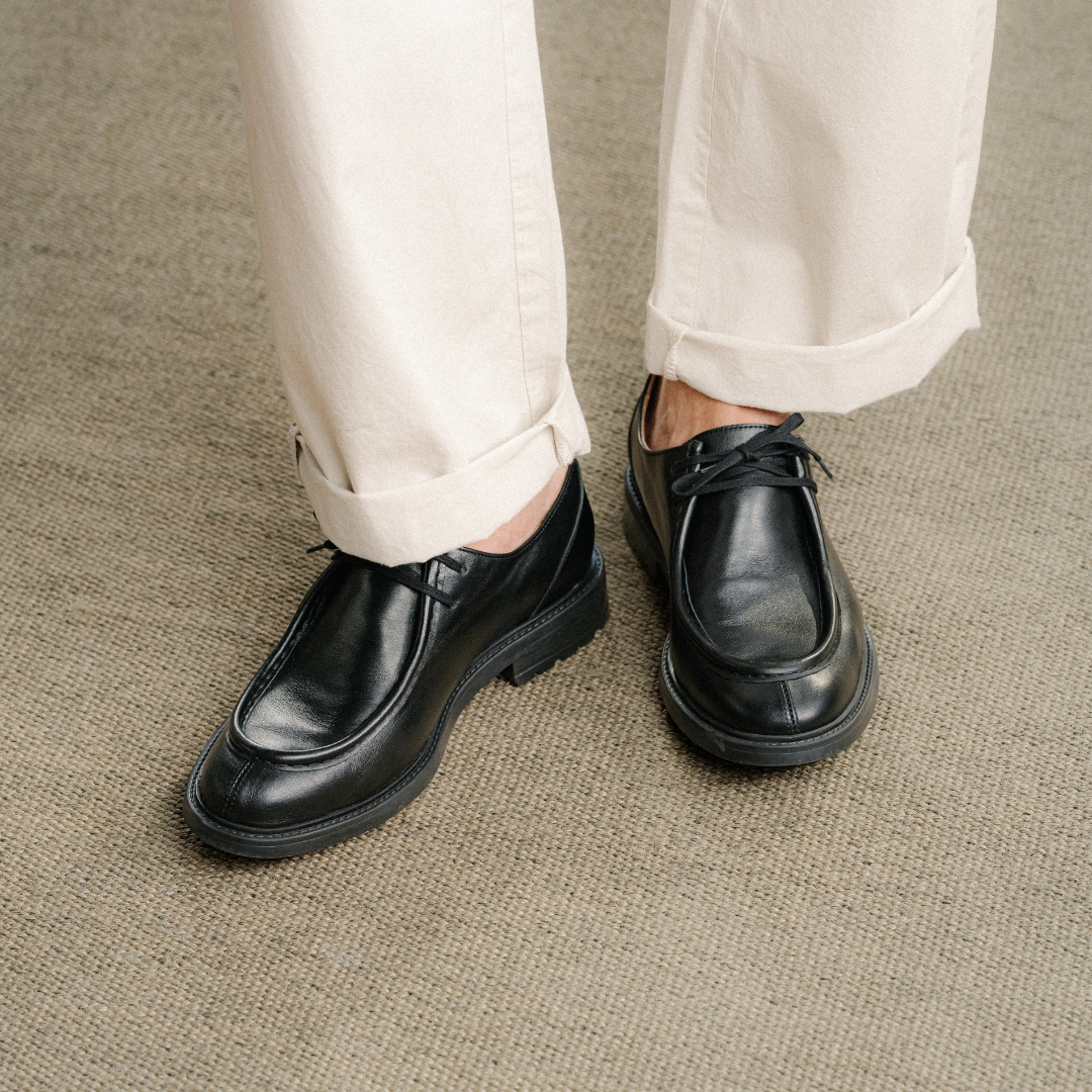 Men's Black Leather Tuscan Moc Boot