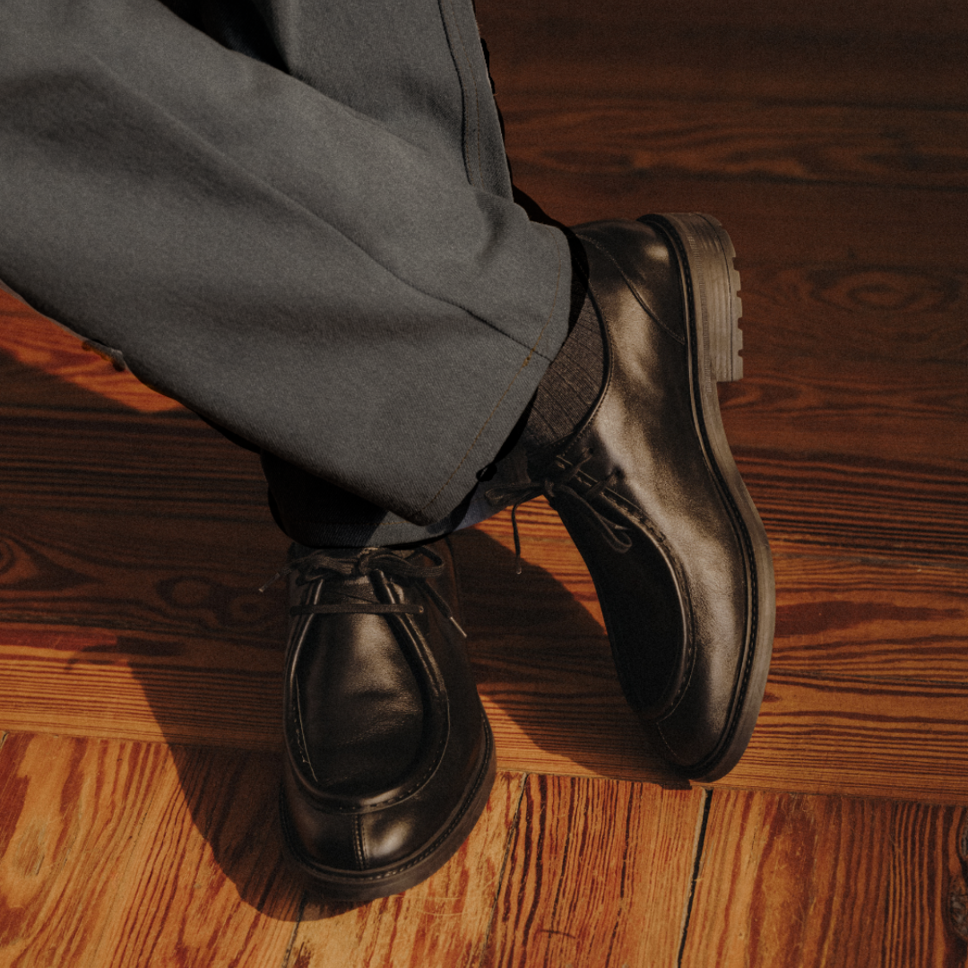 Men's Black Leather Tuscan Moc Boot