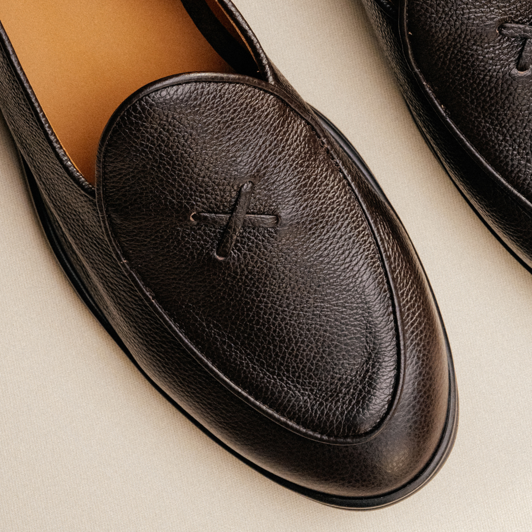Men's Dark Brown Pebbled Leather Viaggio Loafer