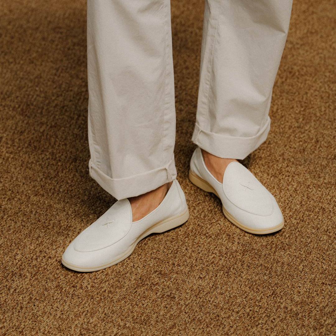 Men's Vintage White Pebbled Leather Viaggio Loafer