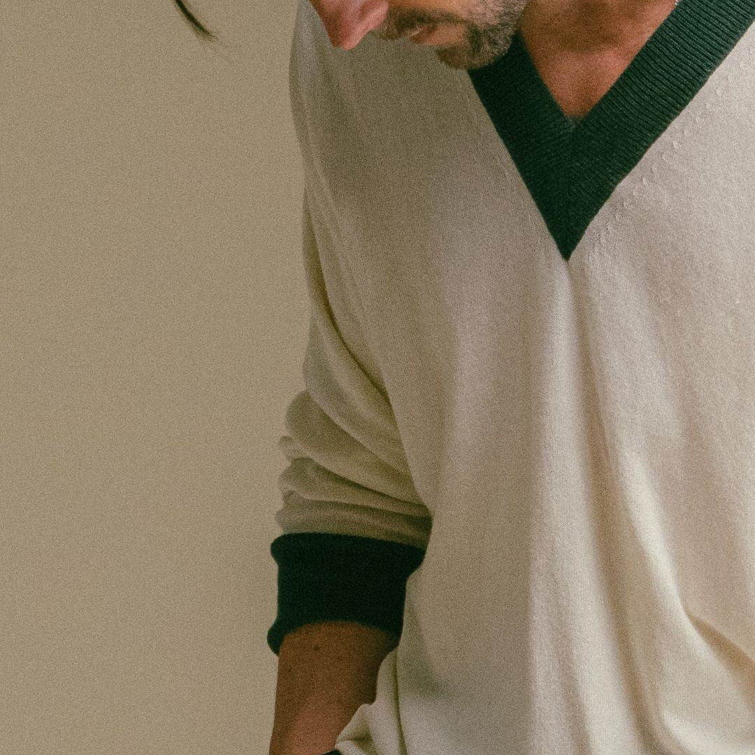 Men's Vintage V-Neck Sweater - Vintage White / Forest Green